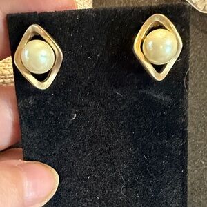 Kenneth Cole Gold Tone and Cream Pearl Earrings